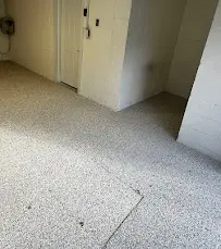 Quartz broadcast — entryway